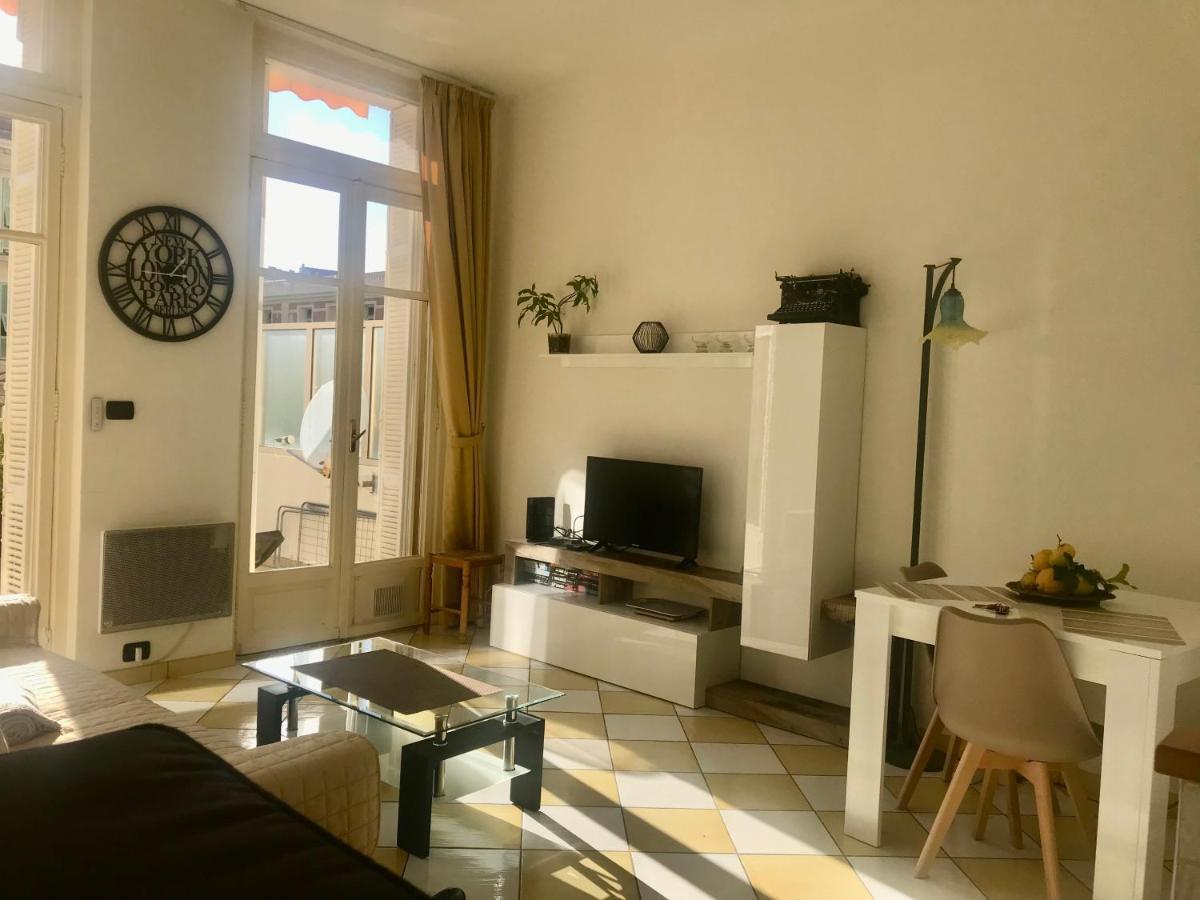 Appartement Terrasse Dans Palace Belle Epoque Menton Exterior foto
