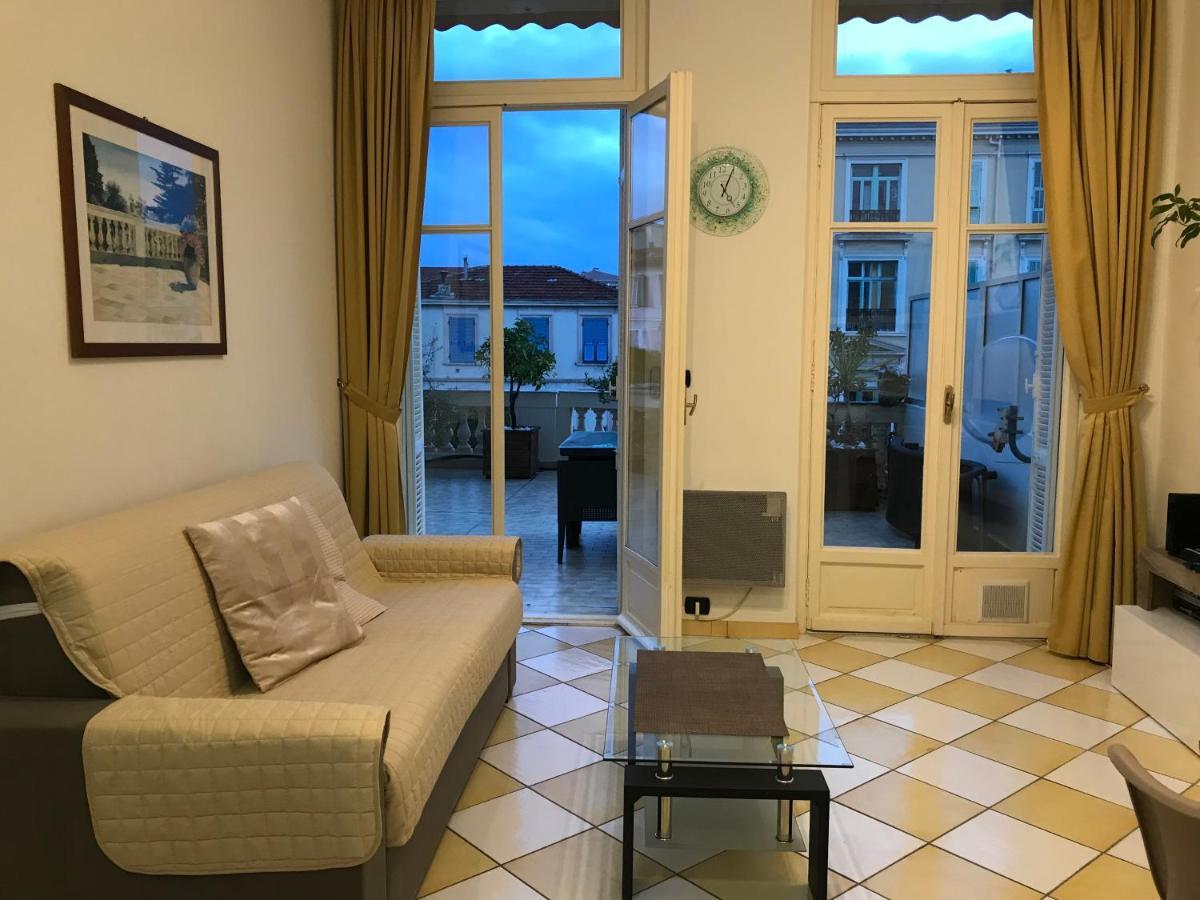 Appartement Terrasse Dans Palace Belle Epoque Menton Exterior foto